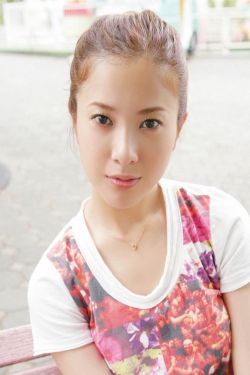 亚洲AV日韩Av中文Av