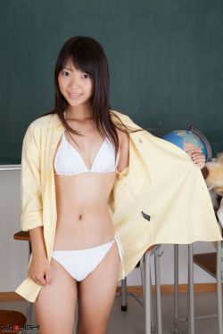 日韩美足丝袜脚交在线视频