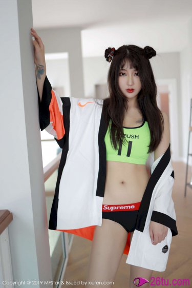 赤裸裸全身美女不遮掩详情介绍