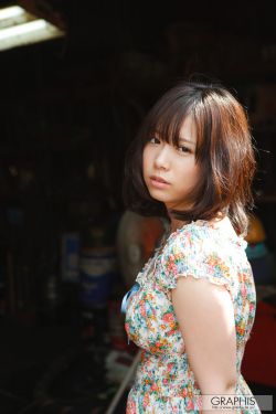 放荡校园女寝506